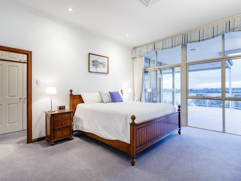 183 The Esplanade, Mount Pleasant WA 6153