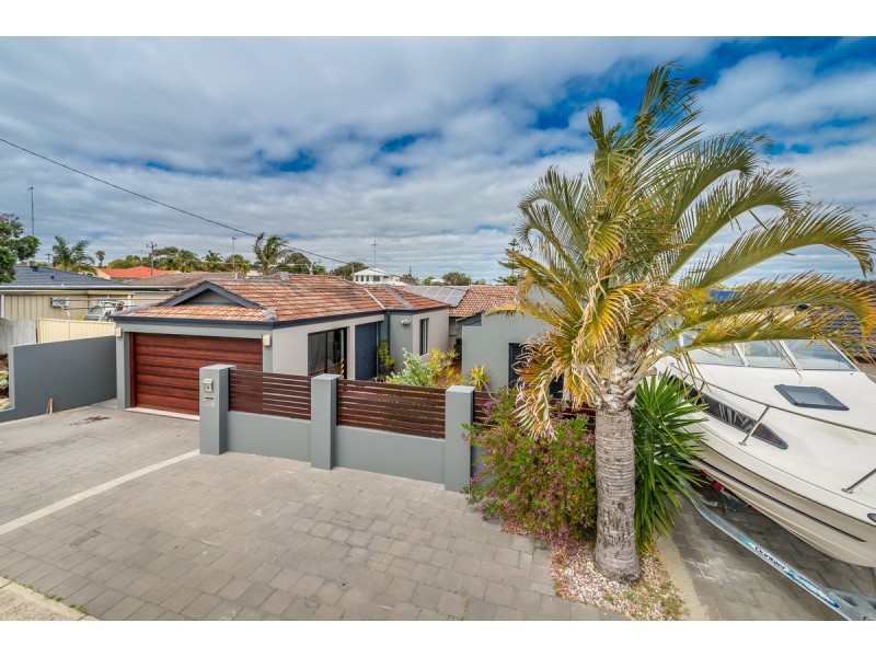56 Tifera Circle, Kallaroo WA 6025