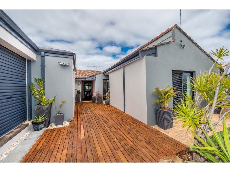 56 Tifera Circle, Kallaroo WA 6025