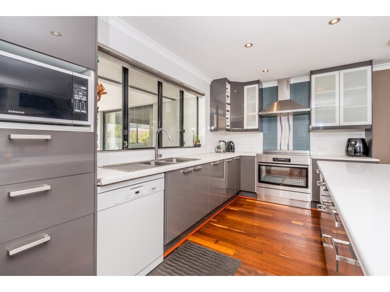 56 Tifera Circle, Kallaroo WA 6025