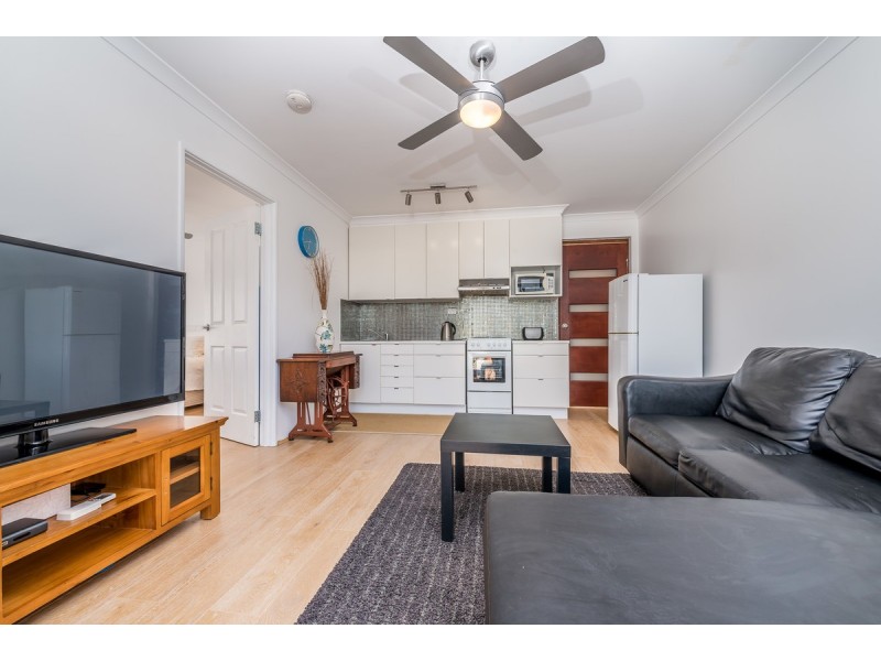 56 Tifera Circle, Kallaroo WA 6025