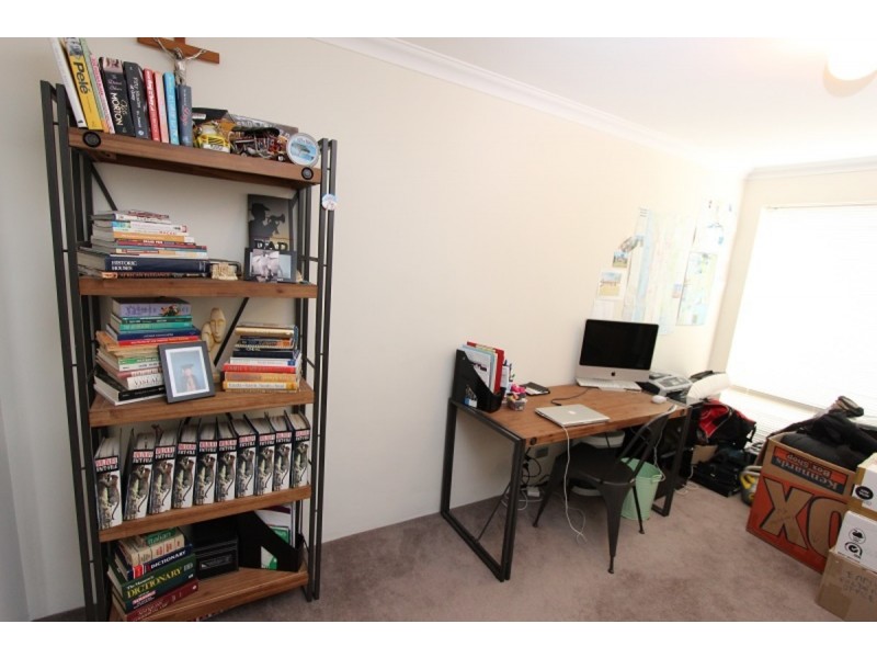 1 Senecio Way, Halls Head WA 6210