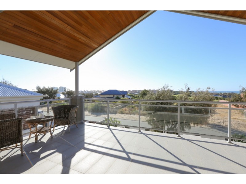 16 Southport Boulevard, Dawesville WA 6211