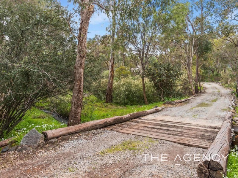 1005 Glen Road, Darlington WA 6070