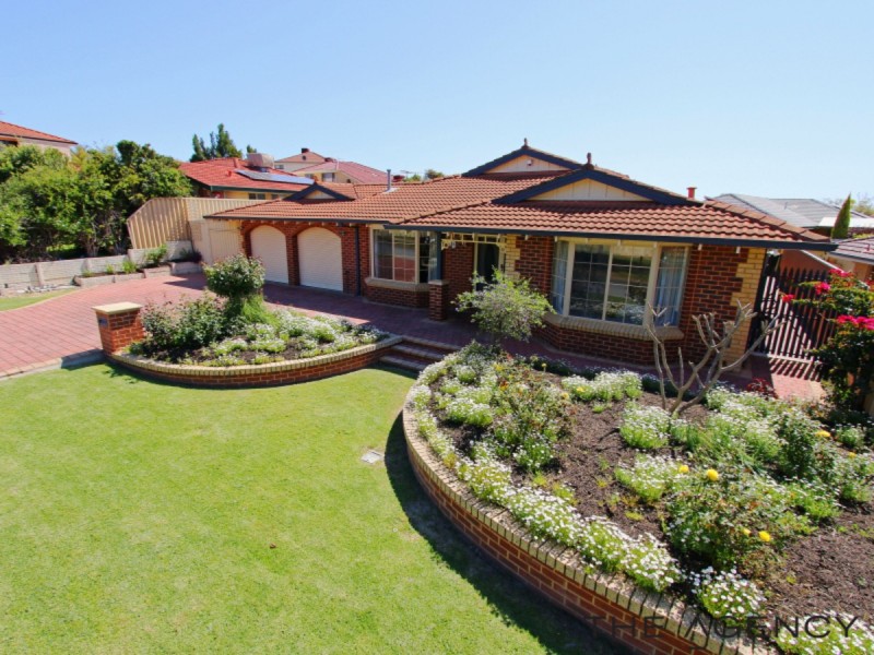 10 The Ramble, Canning Vale WA 6155