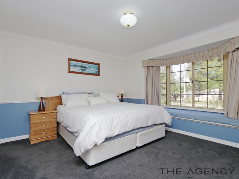 10 The Ramble, Canning Vale WA 6155