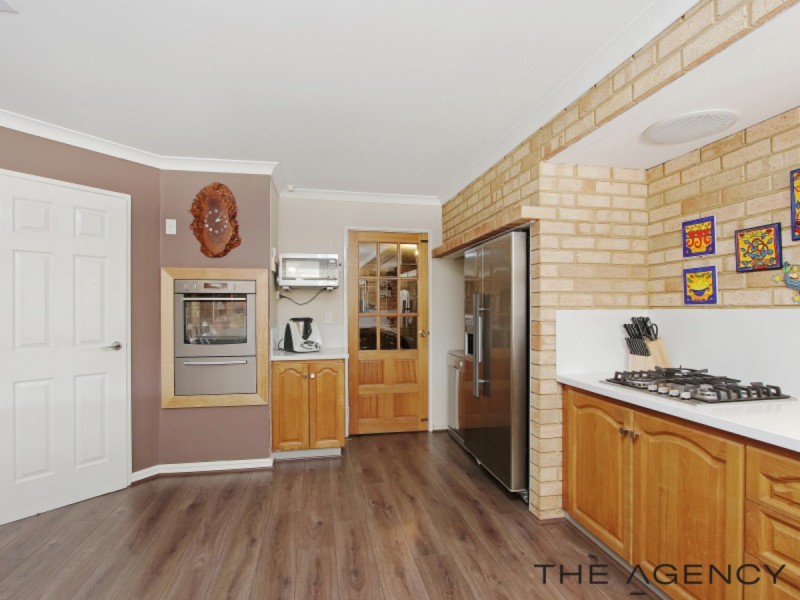 10 The Ramble, Canning Vale WA 6155
