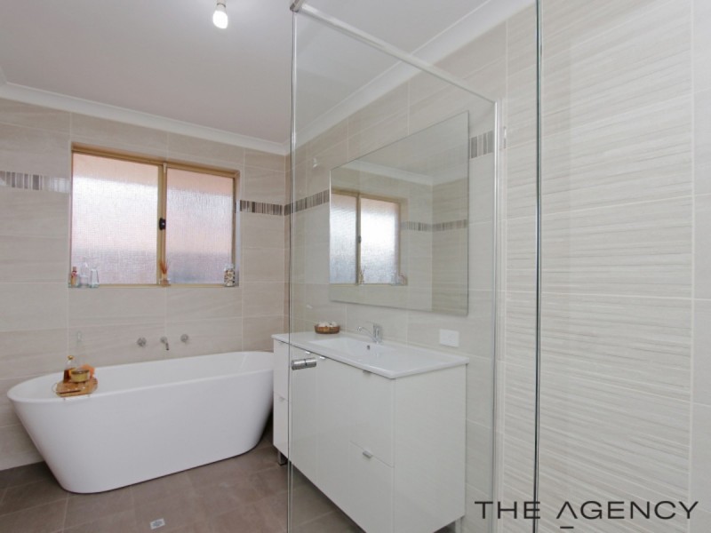 10 The Ramble, Canning Vale WA 6155