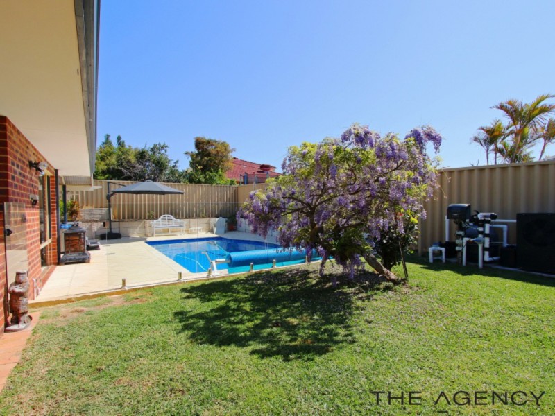 10 The Ramble, Canning Vale WA 6155