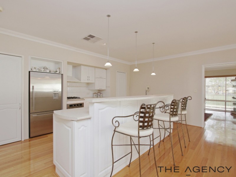 24 Burnside Terrace, Canning Vale WA 6155