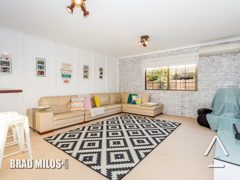 20 Chesterton Street, Spearwood WA 6163