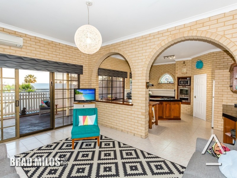 20 Chesterton Street, Spearwood WA 6163