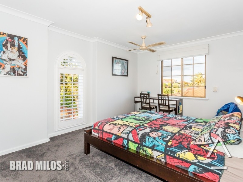 20 Chesterton Street, Spearwood WA 6163