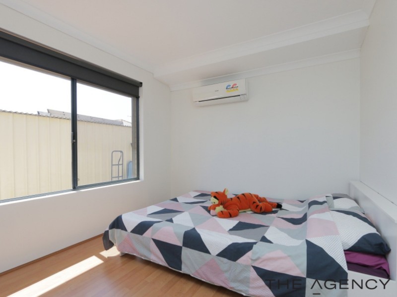 27 Campbell Road, Canning Vale WA 6155