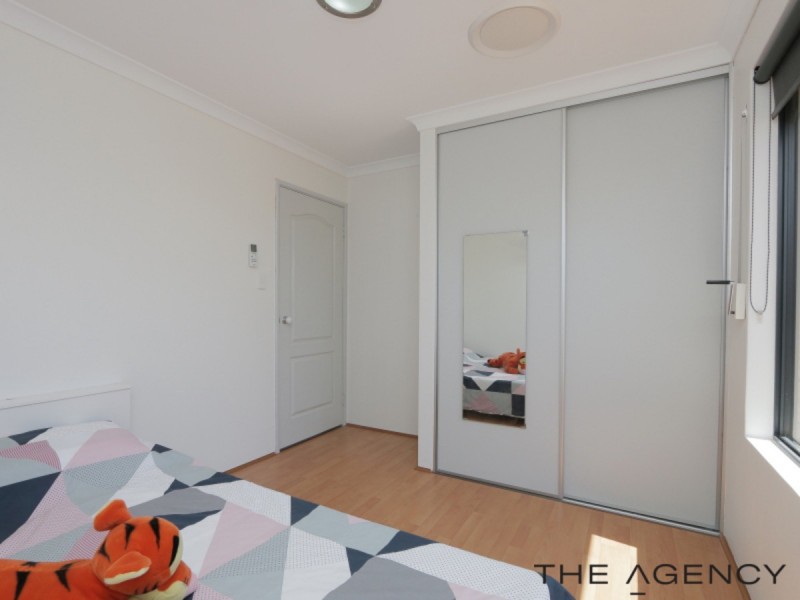 27 Campbell Road, Canning Vale WA 6155