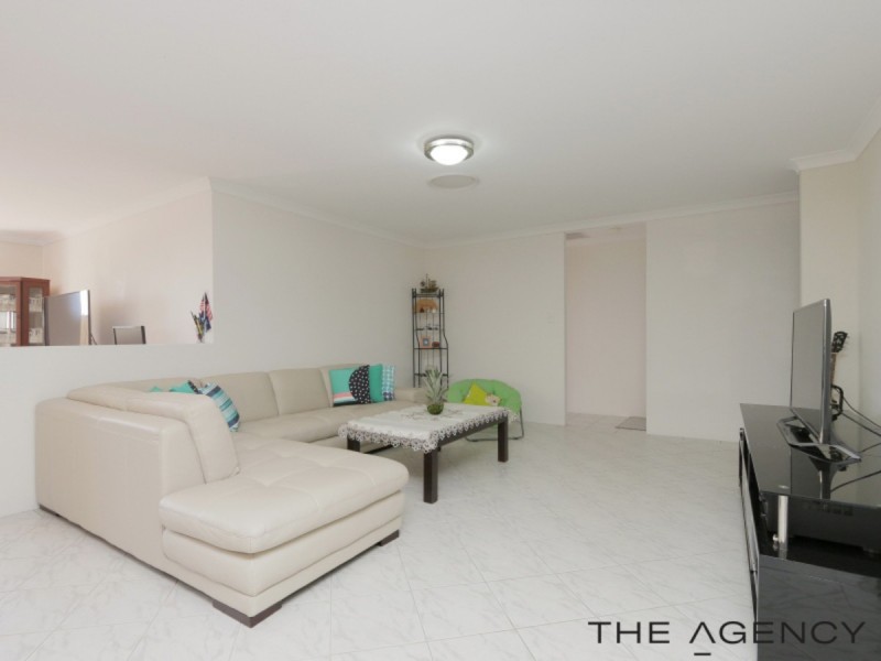 27 Campbell Road, Canning Vale WA 6155