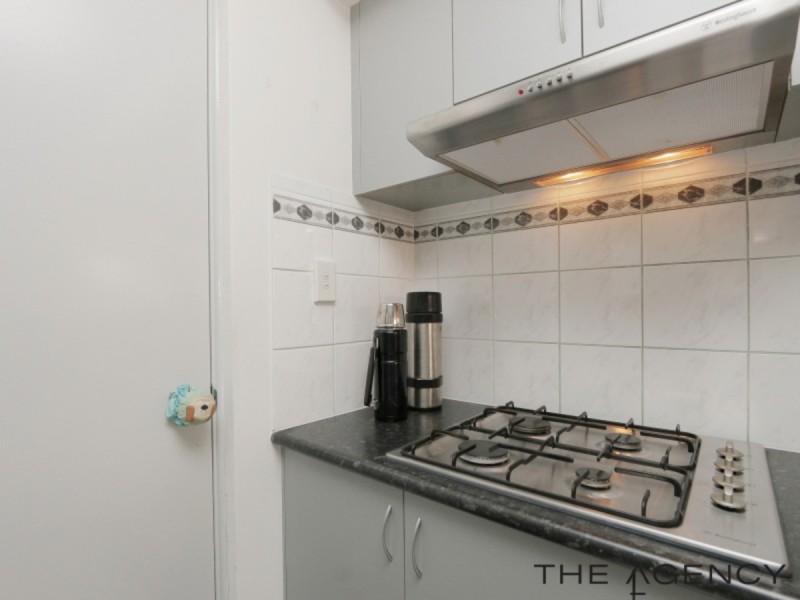 27 Campbell Road, Canning Vale WA 6155