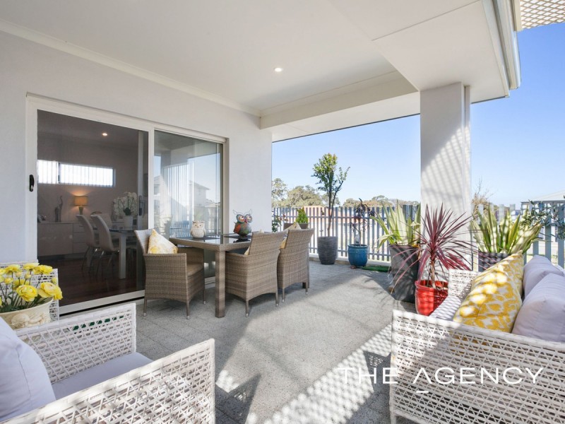 5 Rubus Vista, Halls Head WA 6210