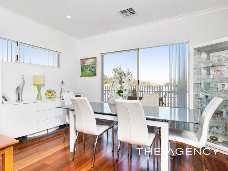 5 Rubus Vista, Halls Head WA 6210