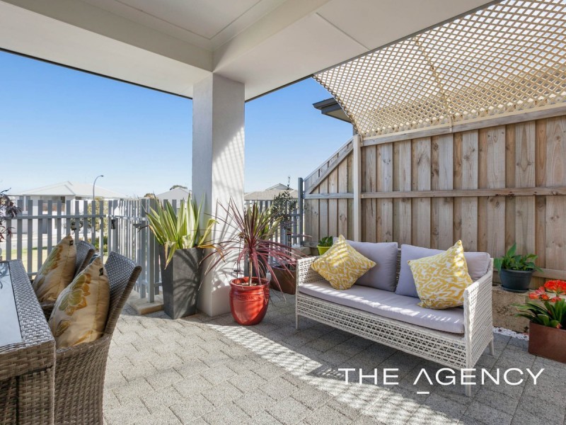 5 Rubus Vista, Halls Head WA 6210