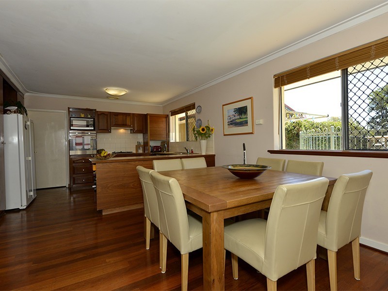 15 Ludgate Way, Gwelup WA 6018