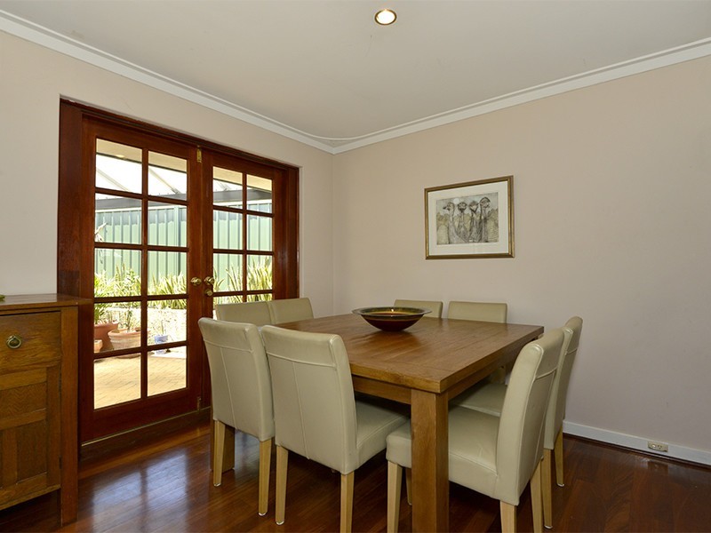 15 Ludgate Way, Gwelup WA 6018