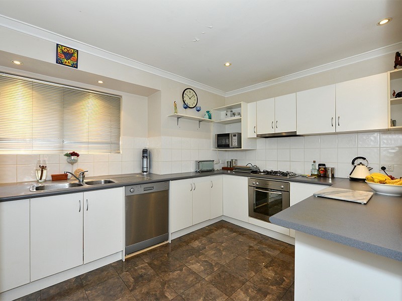 30 Myaree Way, Duncraig WA 6023