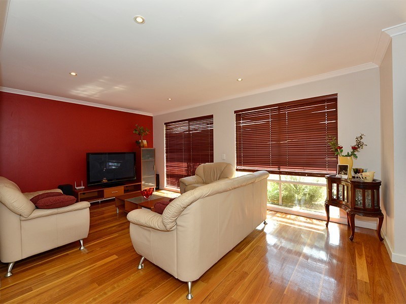 30 Myaree Way, Duncraig WA 6023