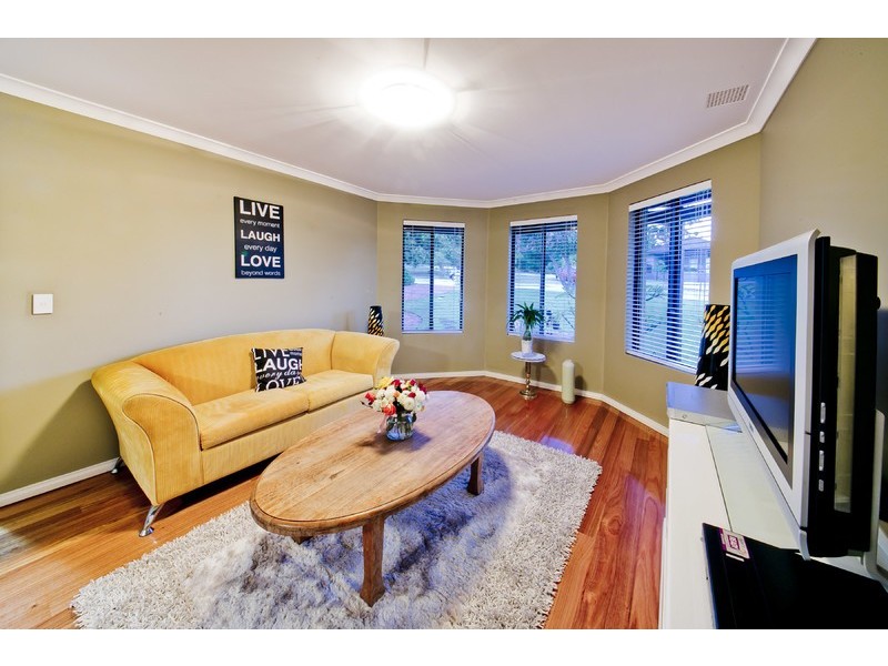 3 Crabbe Place, Karrinyup WA 6018