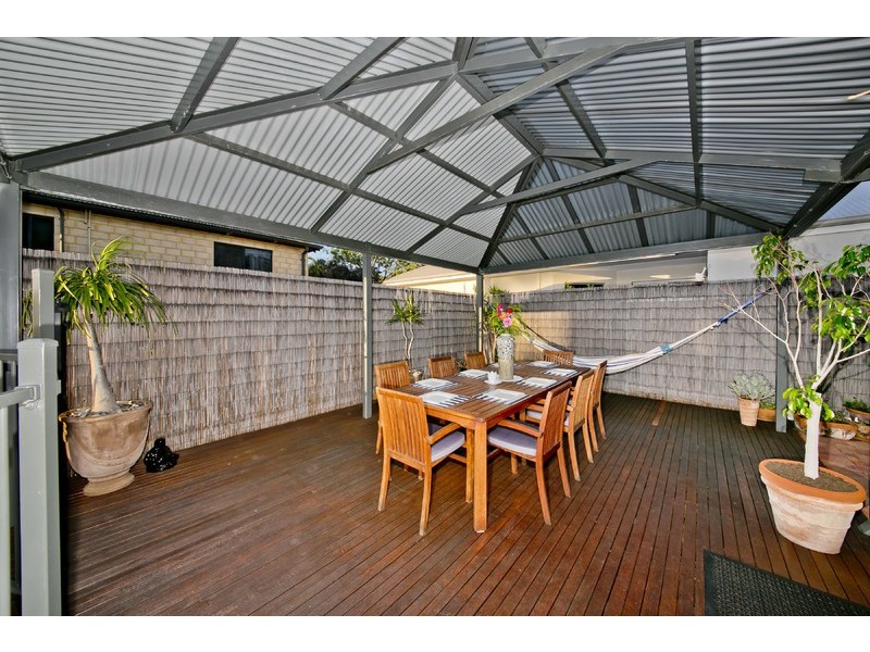 3 Crabbe Place, Karrinyup WA 6018