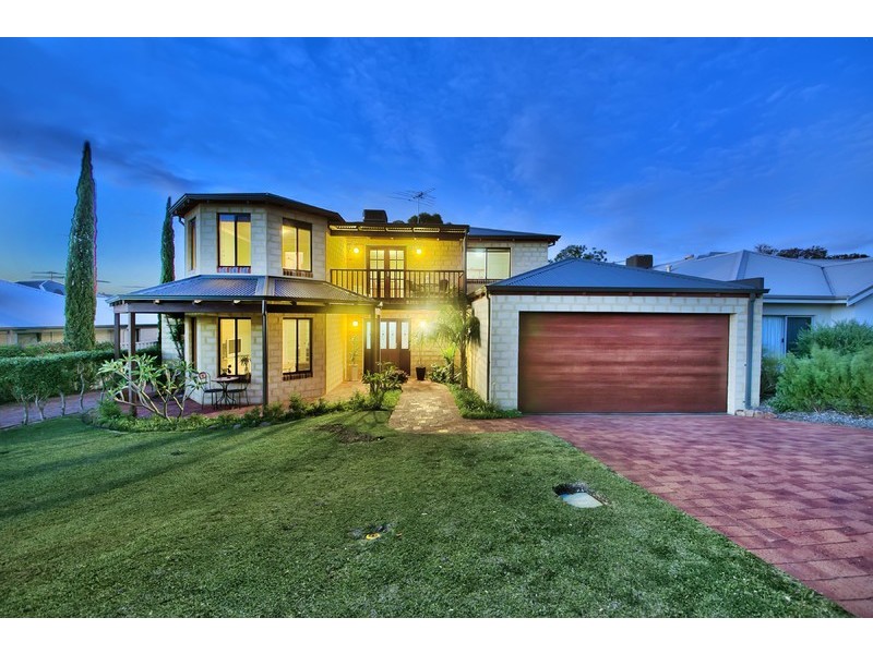 3 Crabbe Place, Karrinyup WA 6018