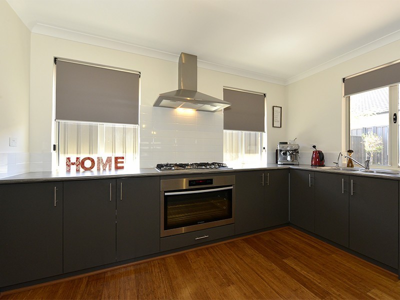 107 Raeside Drive, Landsdale WA 6065