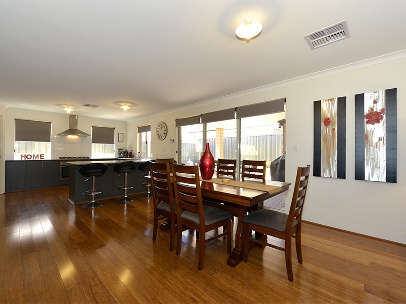 107 Raeside Drive, Landsdale WA 6065