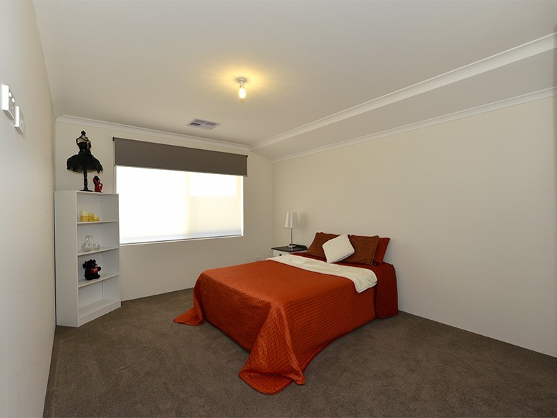 107 Raeside Drive, Landsdale WA 6065