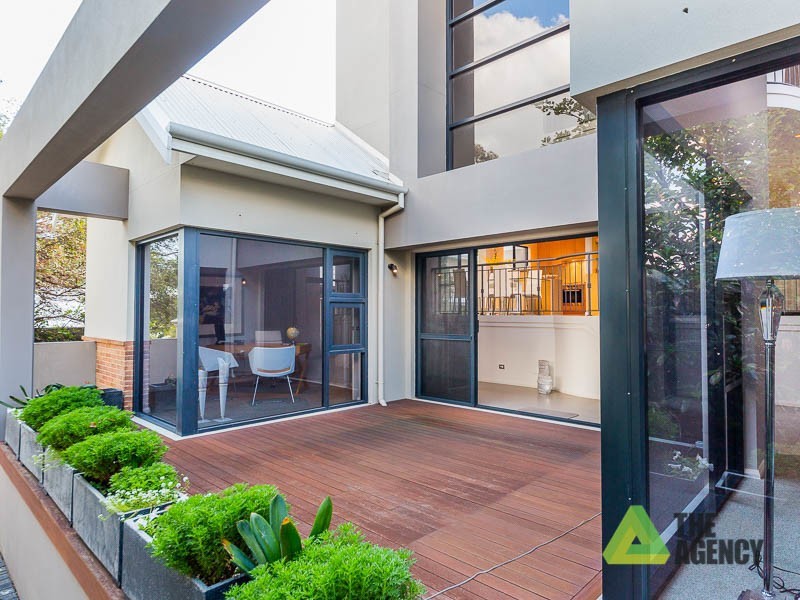 6 York Street, South Perth WA 6151