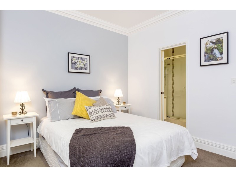 2/39 Renwick Street, South Perth WA 6151