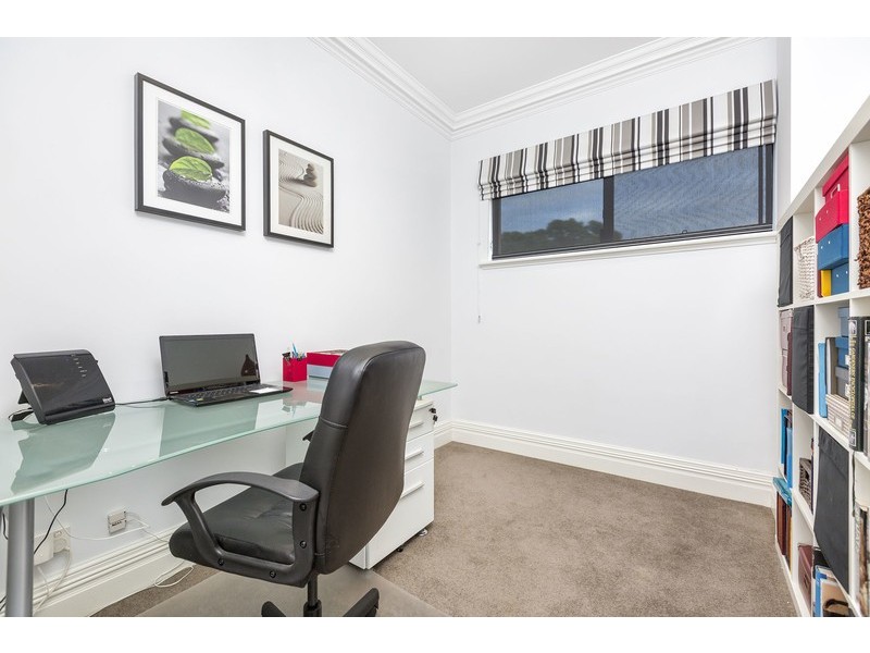 2/39 Renwick Street, South Perth WA 6151