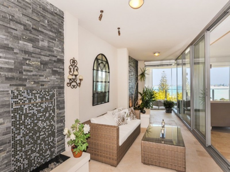 10/12 Stone Street, South Perth WA 6151