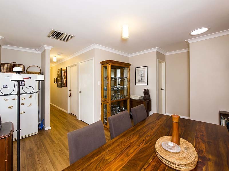 4/33 Chesterton Road, Bassendean WA 6054