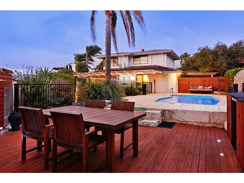 42 Stillwater Way, Edgewater WA 6027