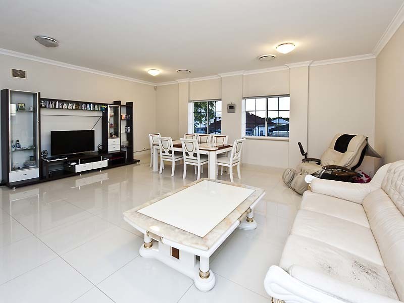 49 Arlington Avenue, South Perth WA 6151