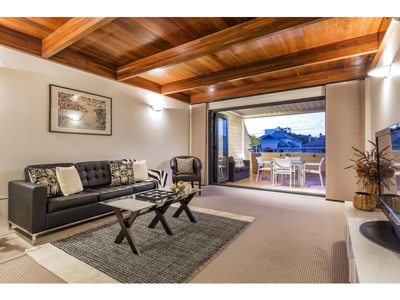 15b Scenic Crescent, South Perth WA 6151