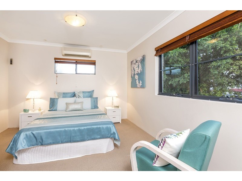 15b Scenic Crescent, South Perth WA 6151