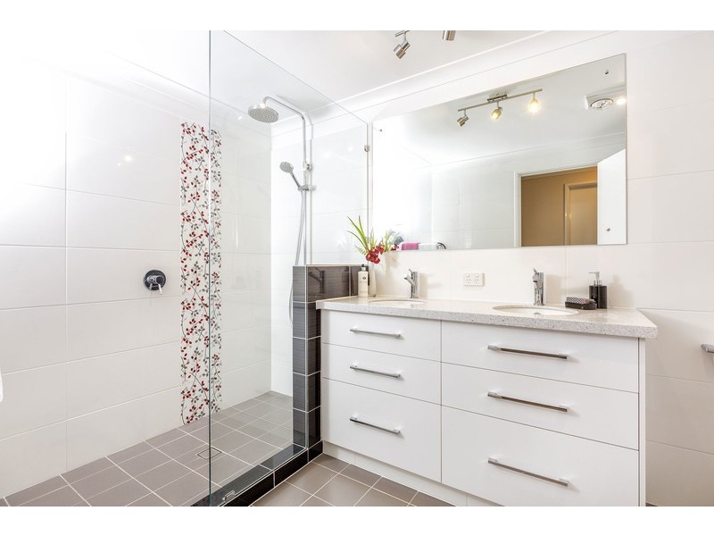 15b Scenic Crescent, South Perth WA 6151