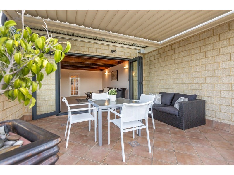 15b Scenic Crescent, South Perth WA 6151