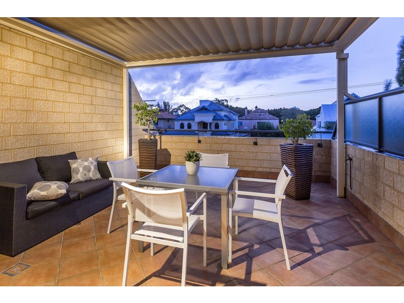 15b Scenic Crescent, South Perth WA 6151