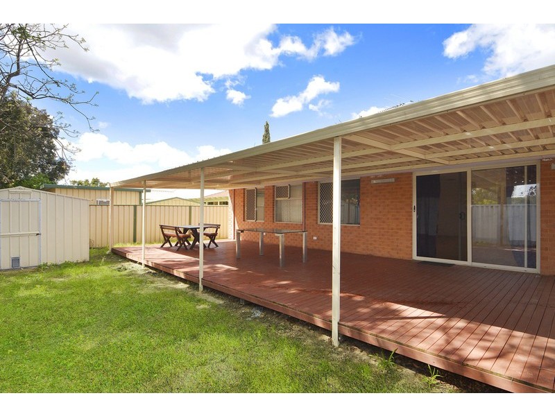 17 Akma Court, Maddington WA 6109