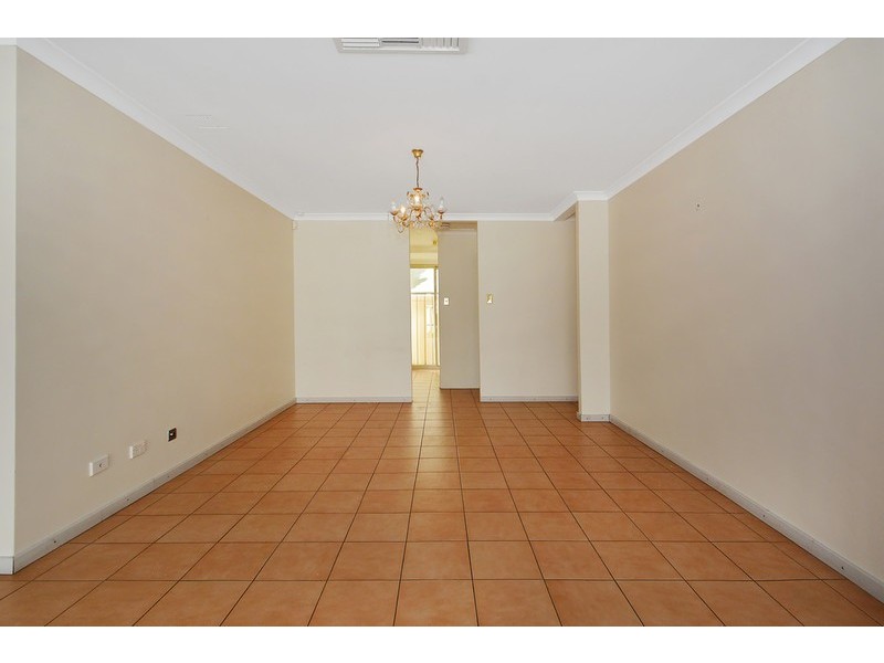 17 Akma Court, Maddington WA 6109