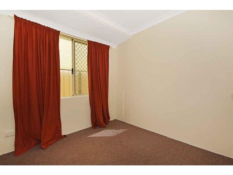 17 Akma Court, Maddington WA 6109
