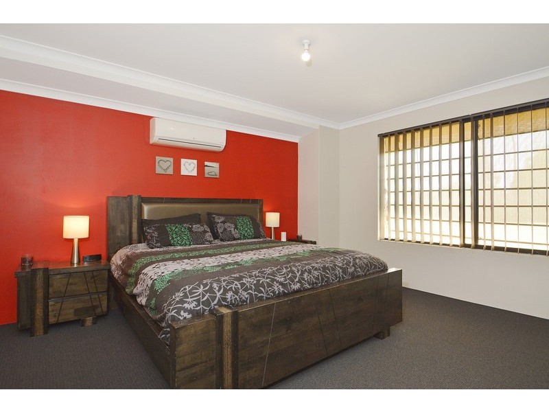 46 Beauchamp Loop, Wellard WA 6170